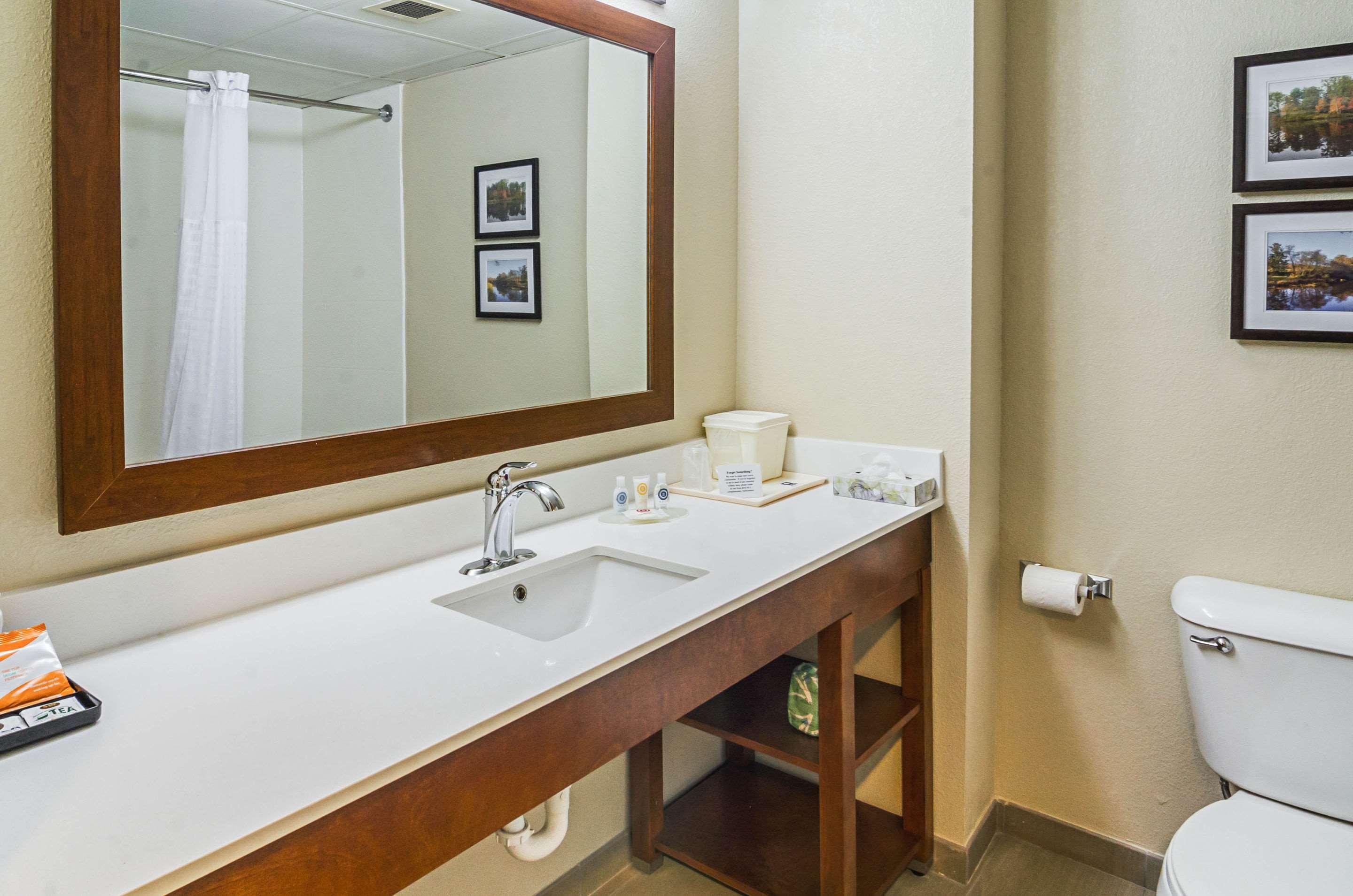 Comfort Inn & Suites Oxford South Extérieur photo