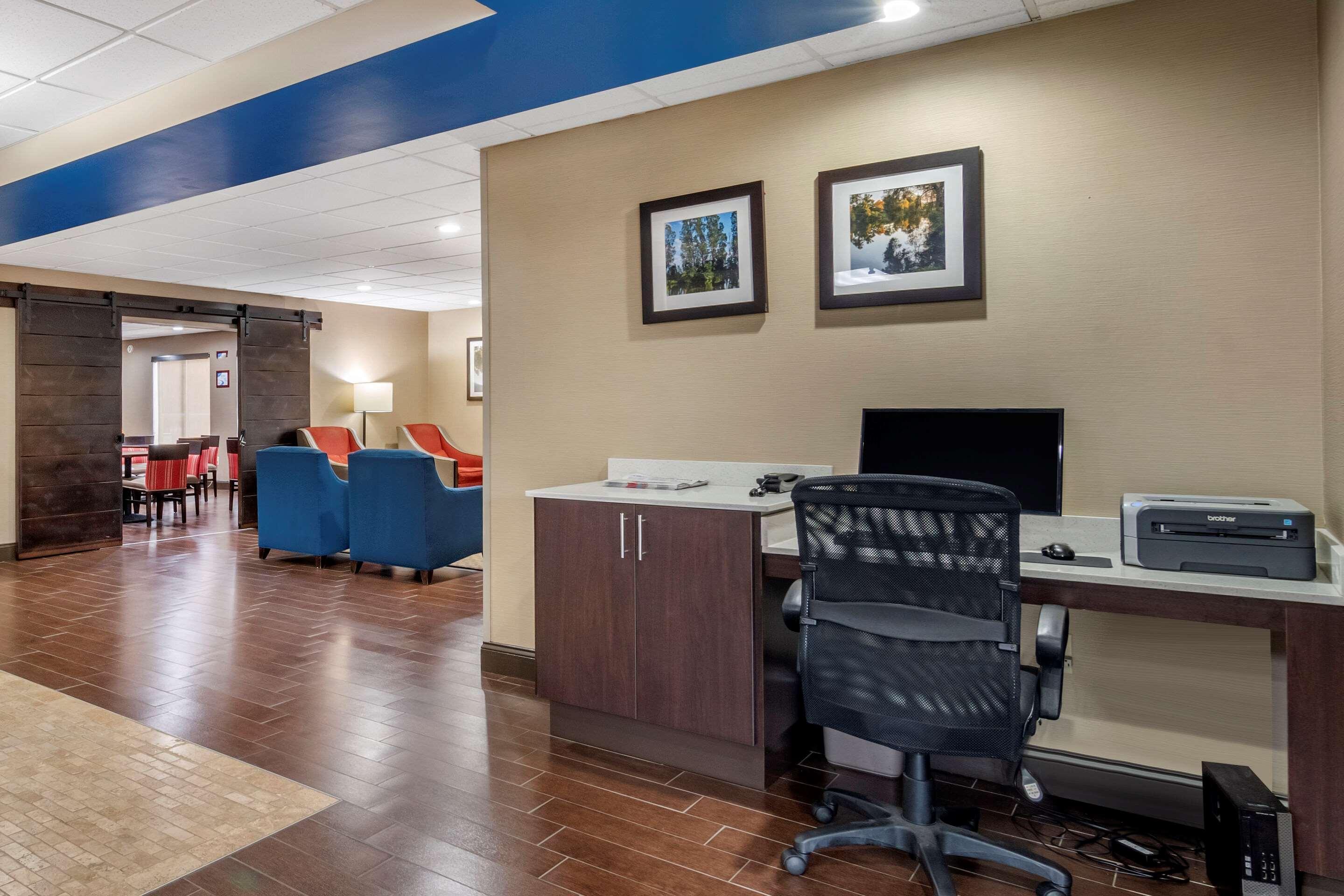 Comfort Inn & Suites Oxford South Extérieur photo