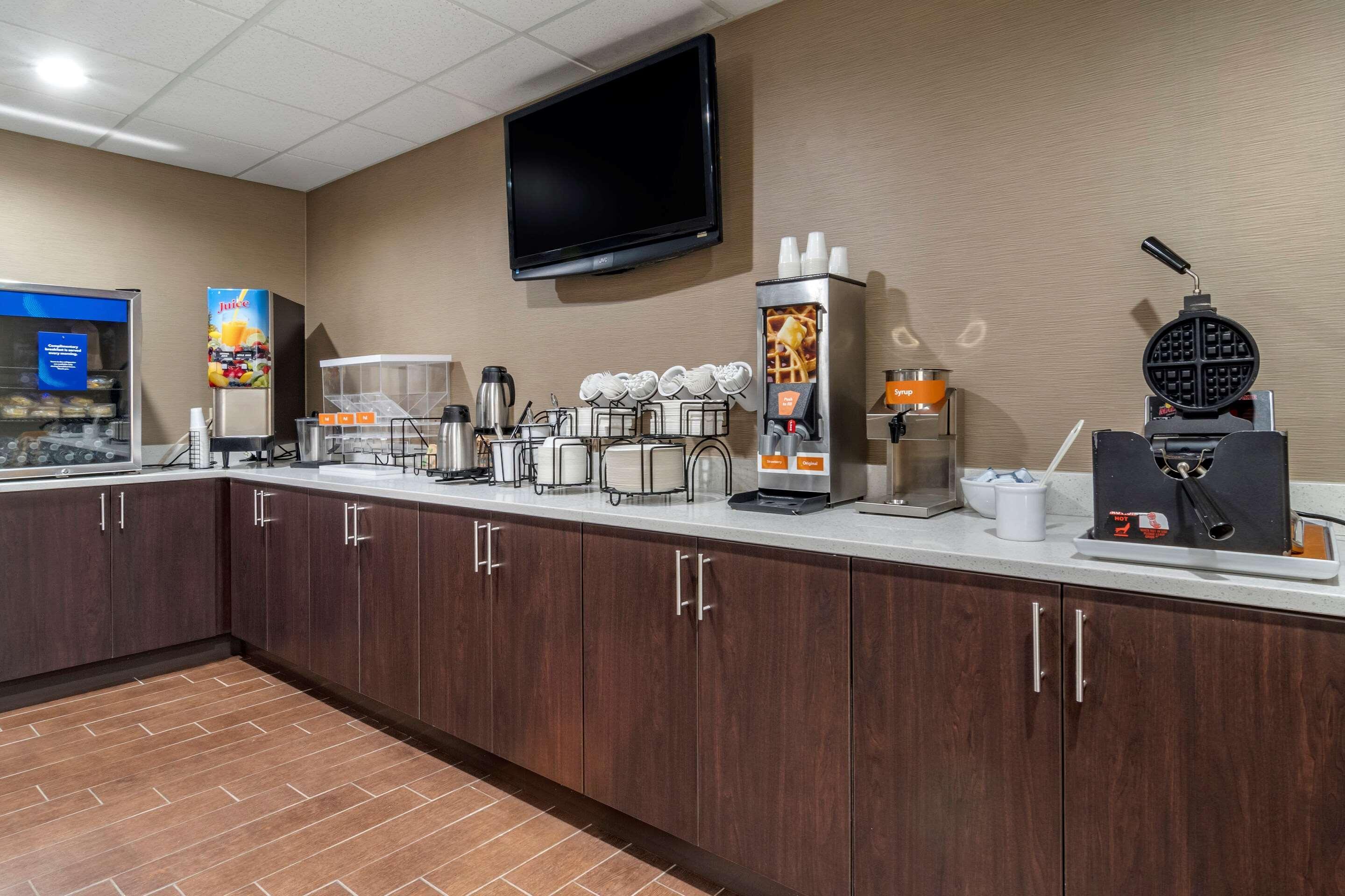 Comfort Inn & Suites Oxford South Extérieur photo
