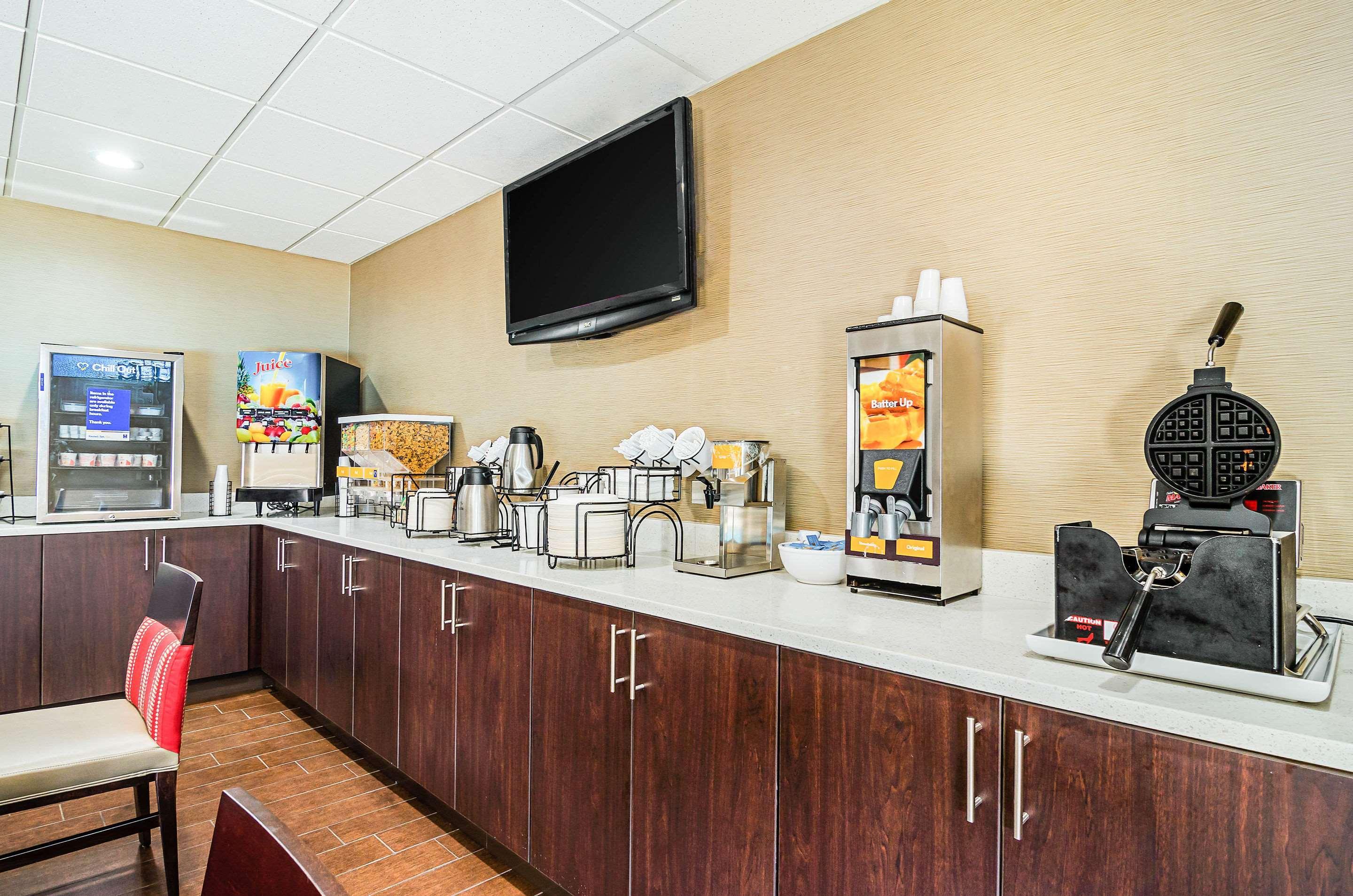 Comfort Inn & Suites Oxford South Extérieur photo