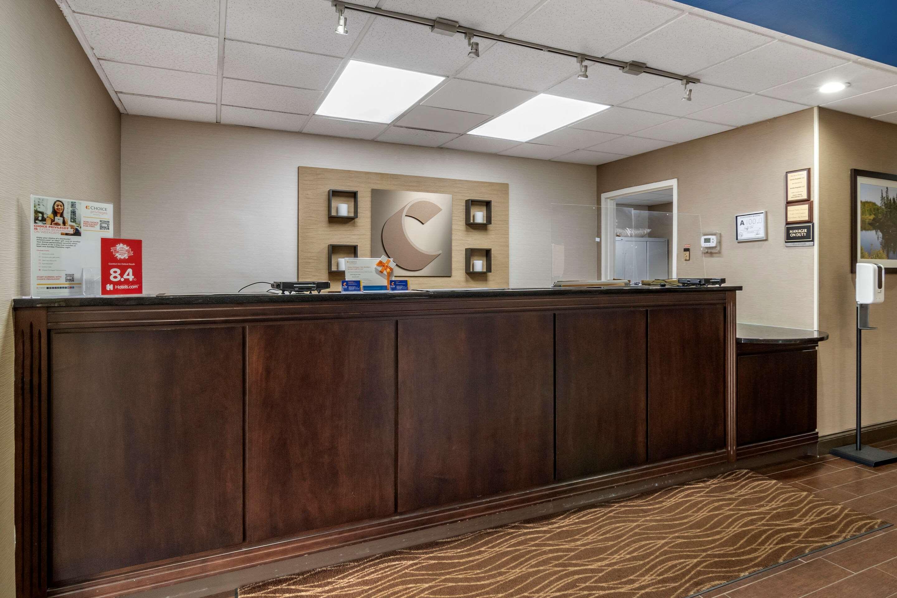 Comfort Inn & Suites Oxford South Extérieur photo