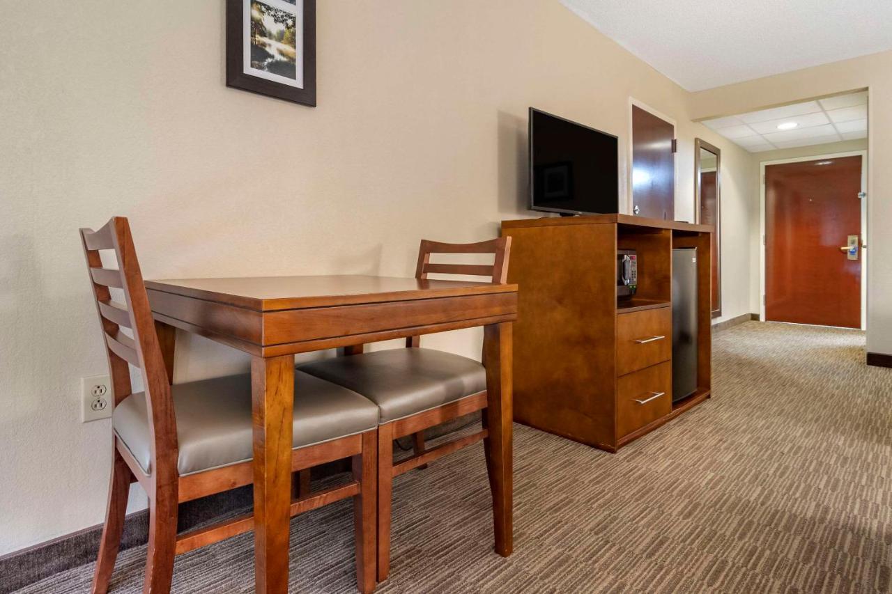 Comfort Inn & Suites Oxford South Extérieur photo